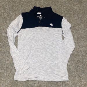 Abercrombie kids 9/10 Henley light sweater